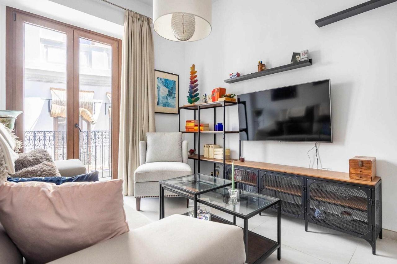 Comfy Away - Apartamento Exclusivo Mercado De Triana Con Balcon Sevilla Eksteriør bilde