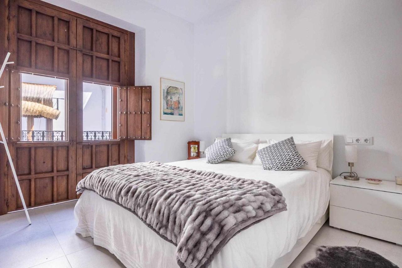 Comfy Away - Apartamento Exclusivo Mercado De Triana Con Balcon Sevilla Eksteriør bilde